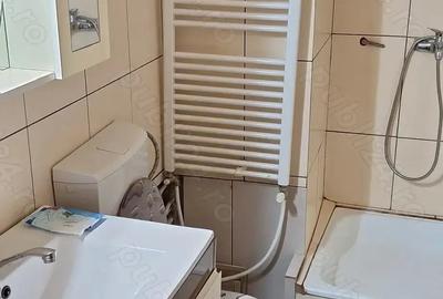 Garsonieră decomandată în Central - 1