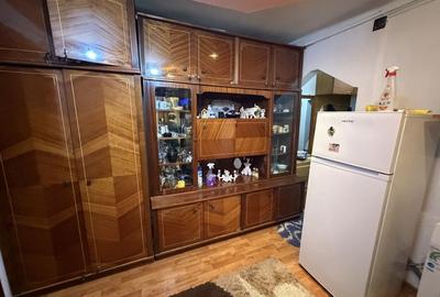 Apartament cu 3 camere nedecomandat în Central - 1