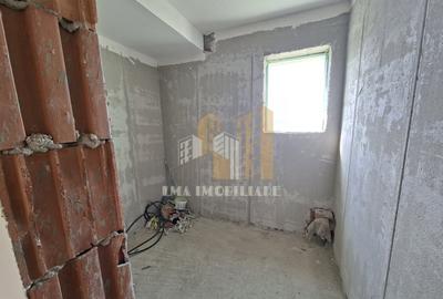 Casă individuală cu 4 camere cu Canalizare în Sânpetru - 10