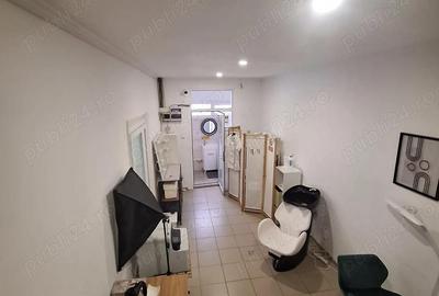 Spațiu comercial, de 64 mp, în Central