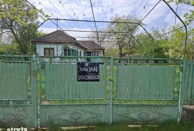 Teren de 3478 mp, în Podenii Noi - 2