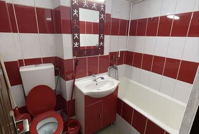 Garsonieră decomandată în Petros