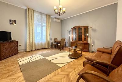 Apartament cu 2 camere decomandat, mobilat în Central