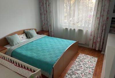 Apartament cu 3 camere decomandat în Central - 1
