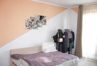 Apartament cu 2 camere decomandat în 7 Noiembrie - 2