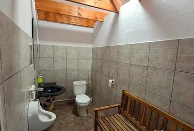 Spațiu comercial, de 900 mp, în Central - 9