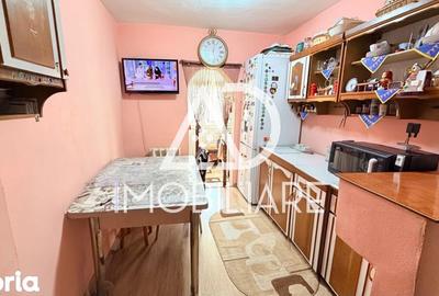 Apartament cu 3 camere decomandat în 9 Mai - 6
