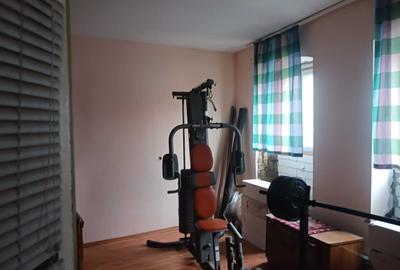 Casă cu 3 camere în Central - 8