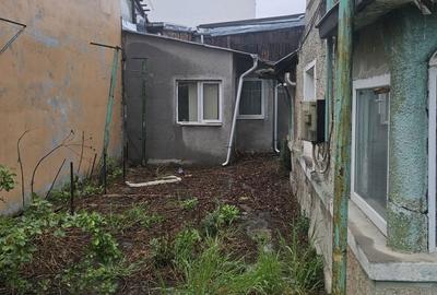 Casă cu 4 camere în Satu Nou - 7