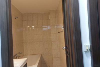 Apartament cu 2 camere decomandat în Vitan - 4