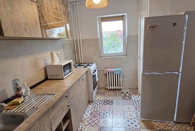 Apartament cu 3 camere decomandat în Circumvalațiunii - 5