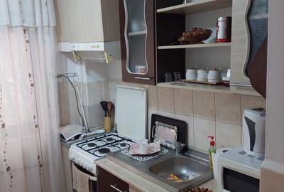 Apartament cu 2 camere decomandat în Coțatcu - 2