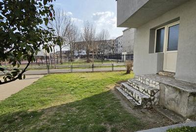 Apartament cu 4 camere decomandat în Central - 2