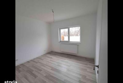 Casă cu 4 camere cu Teren 300 Mp în Crevedia - 7