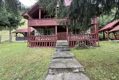 Casă cu 4 camere în Anieș - 1