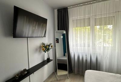 Apartament cu 4 camere decomandat, mobilat în Titan - 1