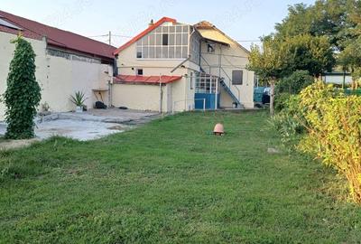 Casă cu 3 camere cu Teren 500 Mp în Km 5 - 5