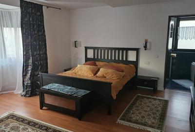 Casă individuală cu 10 camere cu Garaj în Prelungirea Ghencea - 2