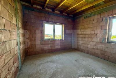 Duplex zona Schit, 4 camere, 120mp utili si 250mp teren - 3