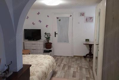 Casă cu Teren 1275 Mp în Bivolari - 1