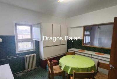 Cismigiu / 1974 // 4 camere - 6