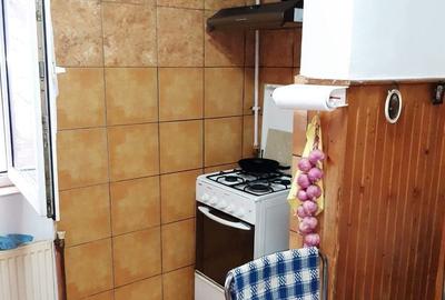 3 camere decomandat vedere pe 2 parti CENTRALA zona Dambovita - 2