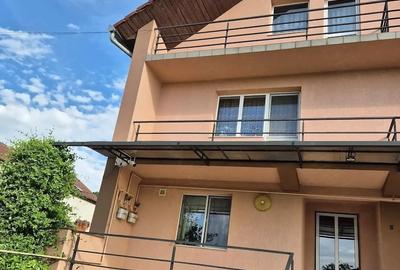 Casă cu Teren 231 Mp în Dezmir - 3