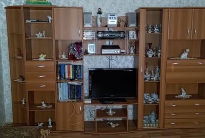 Apartament cu 2 camere semidecomandat în Pod