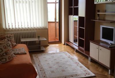 Apartament cu 2 camere decomandat în City Park Mall