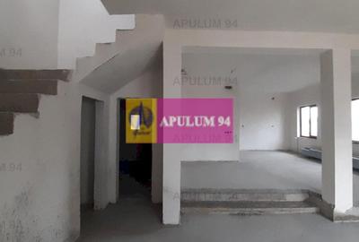Casă individuală cu 4 camere decomandat cu Teren 433 Mp în 1 Decembrie - 12