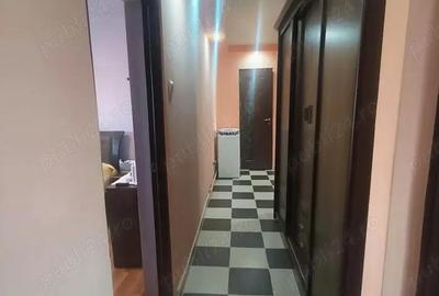 Apartament 4 camere in Curtea de Arges zona Confectii - 9