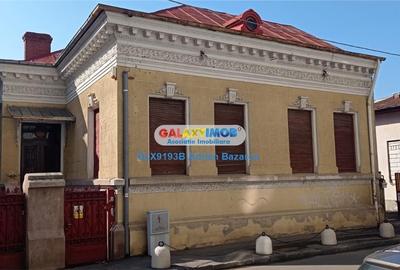 Corp casa deosebit, Serban Voda - Unirii Biserica Sf Spiridon - 1