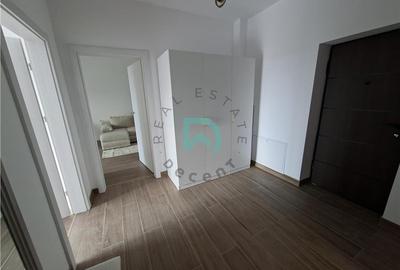 Apartament cu 3 camere decomandat în Tractorul - 12