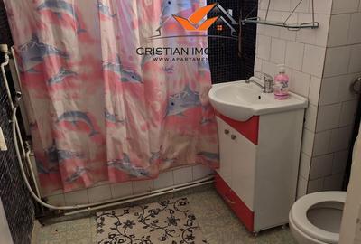 Apartament cu 2 camere decomandat în Cetate