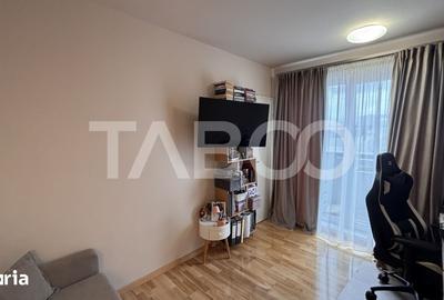 Apartament cu 3 camere decomandat în Lazaret