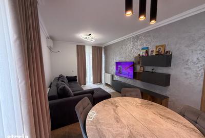 Apartament cu 4 camere în Drumul Taberei