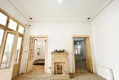 Casă cu 5 camere cu Teren 214 Mp în Ultracentral - 2