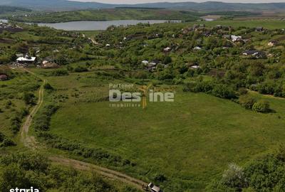 Teren de 462 mp, în Miroslava