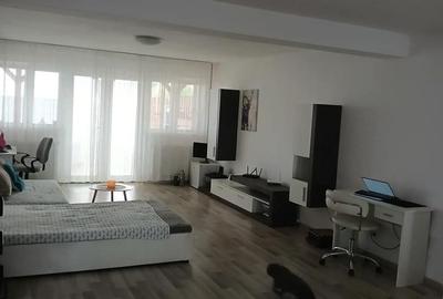 Casă în Moșnița Nouă - 1