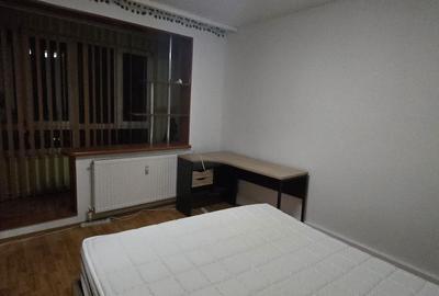 3 camere/ Aparatorii Patriei/centrala/parcare - 2