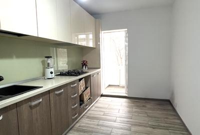 Apartament recent renovat, 3 camere decomandate, etaj 2 din 4, Piata Centrala - 5