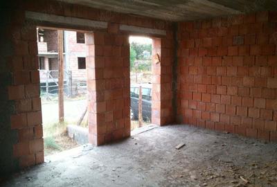 Casă cu 4 camere în Lancrăm - 2