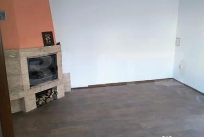 Casă cu 5 camere cu Teren 521 Mp în Central - 1