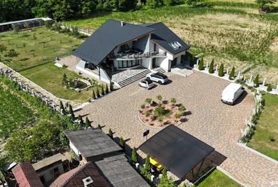 Casă cu 6 camere cu Teren 3000 Mp în Dej - 10