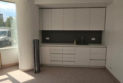 Spatiu comercial de vanzare, pretabil clinica medicala 180 mp utili! - 17