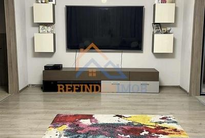 Apartament cu 3 camere semidecomandat, mobilat în Titan