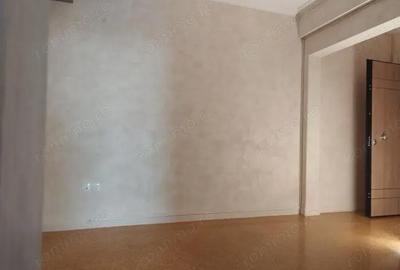 Spațiu comercial, de 48 mp, în Berceni