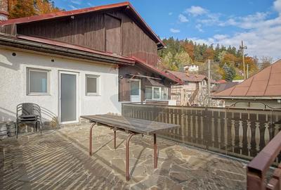 Casă cu 8 camere cu Teren 485 Mp în Central - 27