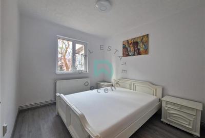 Apartament cu 2 camere semidecomandat, mobilat în Tractorul - 2