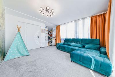 Penthouse cu 3 camere semidecomandat, mobilat în Bună Ziua